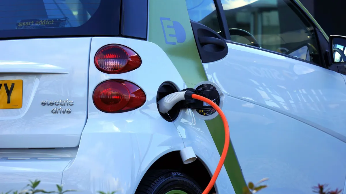 Petrol, Hybrid or Electric: Choosing the Right Powertrain for Your Driving